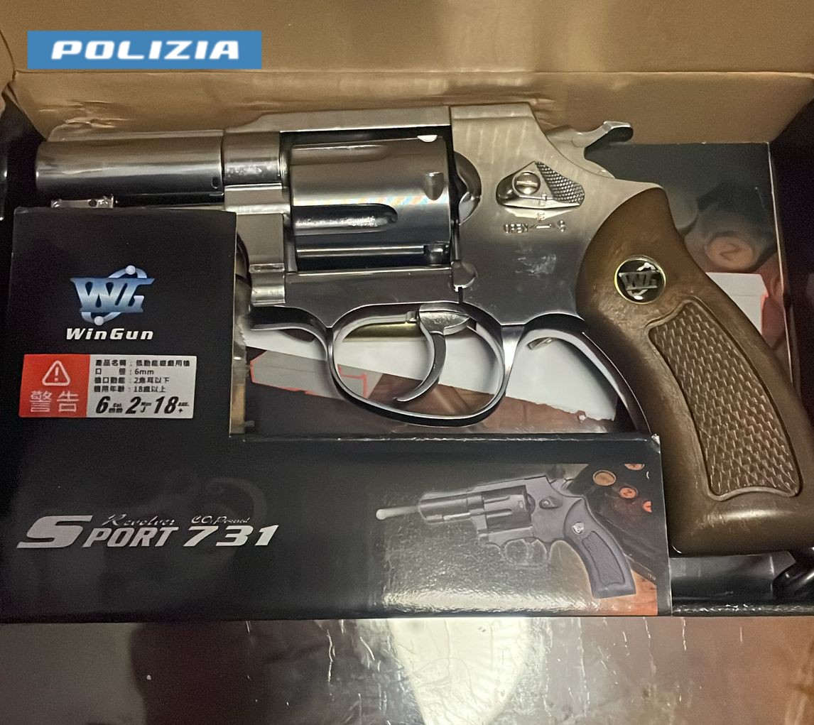 Latina – Detenzione abusiva di armi e munizioni, arrestato