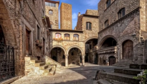 San Valentino: Viterbo tra le sei città italiane consigliate da Vogue per una fuga romantica