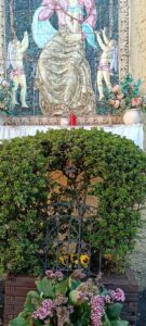 Vasanello – Rubata la statua di Padre Pio a piazza Trilussa, i residenti: “Non si tratta della prima volta”