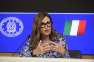 Santanchè “Serve un fondo europeo per il turismo”