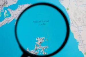 Iran, petrolio ‘ostaggio’ dello Stretto di Hormuz: ecco perché il piano B non c’è