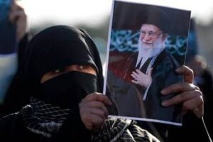 iran-chi-guida-il-paese-dopo-luccisione-di-khamenei-le-4-figure-chiave