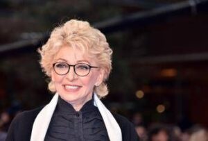 Funerali Bonaccorti, il messaggio di Renato Zero: “Lascerò aperta la porta”