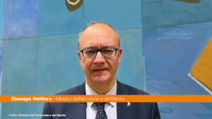 Valditara “Parlamento approvi rapidamente misure contro criminalità giovanile”