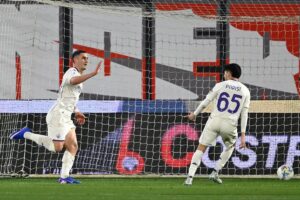 Lo scontro salvezza va alla Fiorentina, notte fonda per la Cremonese