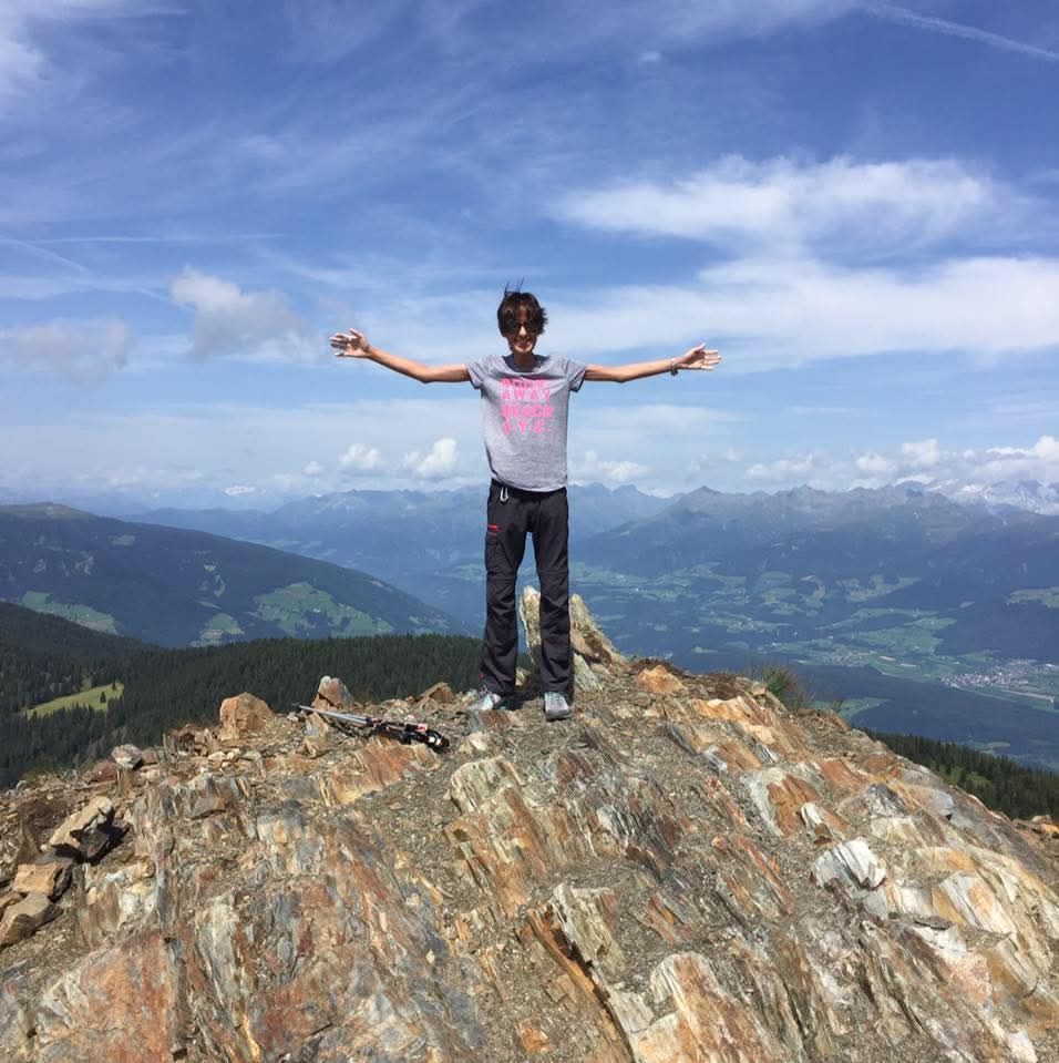 Lutto nel mondo del giornalismo, si è spenta a 43 anni Laura Mari