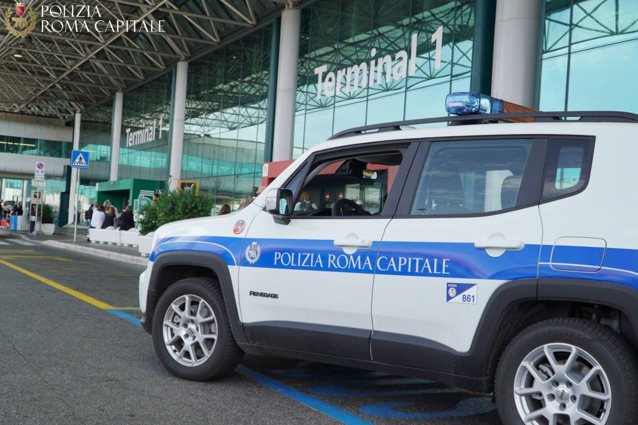 Fa uso di cocaina in servizio, denunciato Ncc all’aeroporto di Fiumicino
