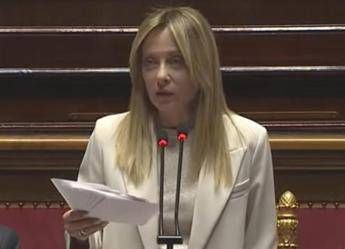 Iran, Meloni: “Crisi tra le più complesse degli ultimi decenni. Governo né isolato né complice di decisioni altrui”