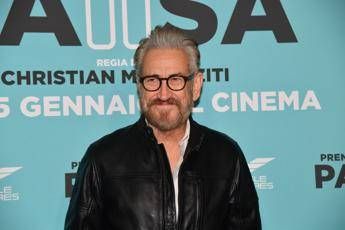 Giallini in ospedale dopo una caduta, stop alle riprese di ‘Rocco Schiavone’