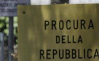 Indagine su società famiglia Caroccia, l’accusa: “Usati proventi clan Senese”
