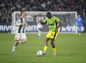 Pinamonti replica a Yildiz, Juventus e Sassuolo pareggiano 1-1