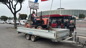 Trattori degli agricoltori Coapi arrivati a Roma, due giorni di mobilitazione