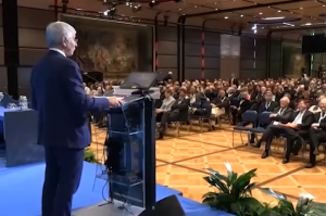 Congresso FMSI, Abodi: “Lavoriamo insieme per diffusione di migliori pratiche di vita”. Casasco: “Il movimento è medicina”