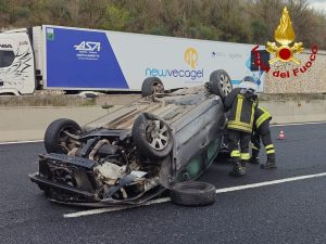 Schianto sull’A1, traffico paralizzato: chilometri di coda tra Attigliano e Magliano Sabina