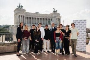 Giovani, Fond. Unhate: “Uno su quattro è ‘in blocco’ ma 17% è ‘fiducioso propositivo”