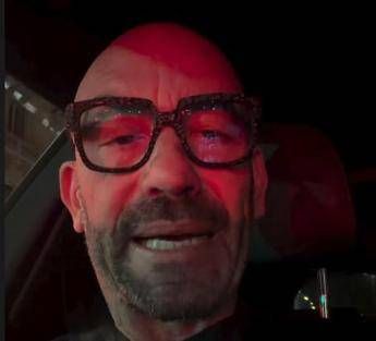 Bassetti derubato in centro a Milano, lo sfogo sui social: “Città difficile e piena di brutta gente”