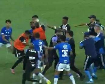 Clamoroso in Brasile – Tra Cruzeiro e AM rissa all’ultimo sangue: interviene la polizia, 23 espulsi