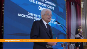 Mattarella “Abbattere i muri della paura e dell’indifferenza”