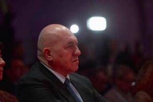 Iran, Crosetto: “Serve missione Onu per garantire sicurezza nello Stretto di Hormuz”