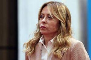 Sindaco di Tivoli, “insulti inaccettabili a Meloni, agiremo per vie legali”