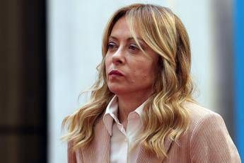 Sindaco di Tivoli, “insulti inaccettabili a Meloni, agiremo per vie legali”