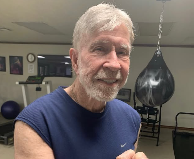 Paura per Chuck Norris: ricovero d’urgenza alle Hawaii, l’attore ha da poco compiuto 86 anni