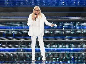 Domenica In – Speciale Sanremo, oggi con Mara Venier: i 30 big e gli ospiti