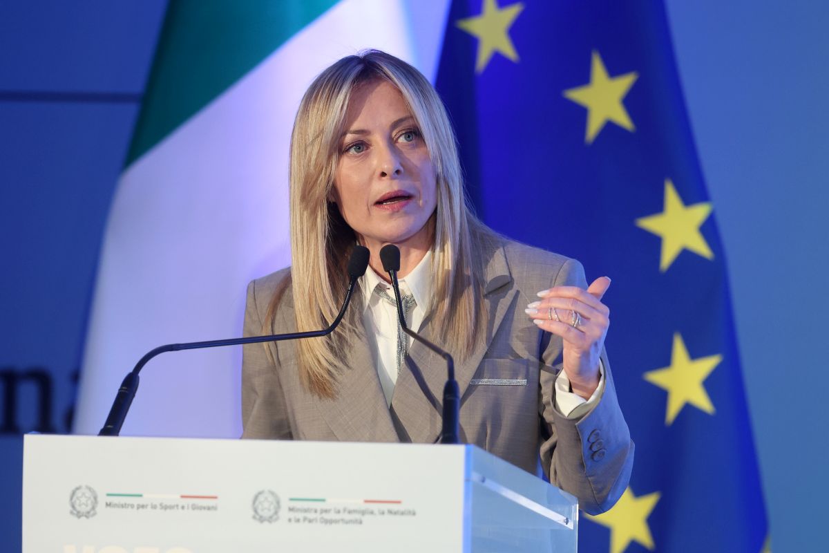 Meloni “Non esistono politiche femminili ma visione femminile della politica”