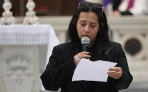 Napoli-Lecce, la madre di Domenico al Maradona: “Ti amo piccolo mio”