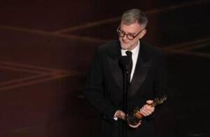 Oscar 2026, a ‘Una battaglia dopo l’altra’ Miglior film e regia. Michael B Jordan e Jessie Buckley migliori attori – Diretta