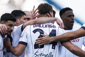 Bologna corsaro a Sassuolo: Dallinga firma l’1-0