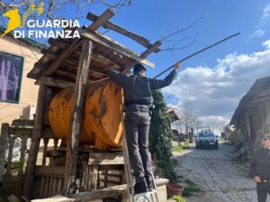 Rieti – Gasolio agricolo usato illegalmente: maxi sequestro della Finanza, scatta la denuncia (VIDEO)