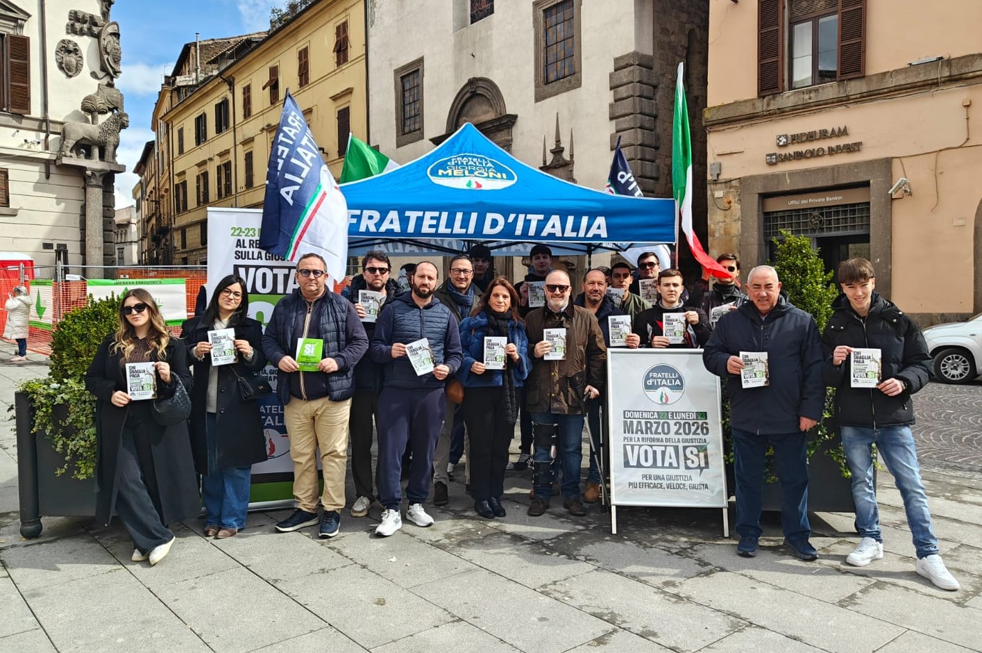 Viterbo – Giustizia, Fratelli d’Italia Viterbo in piazza: “Sì al referendum per una riforma di civiltà”