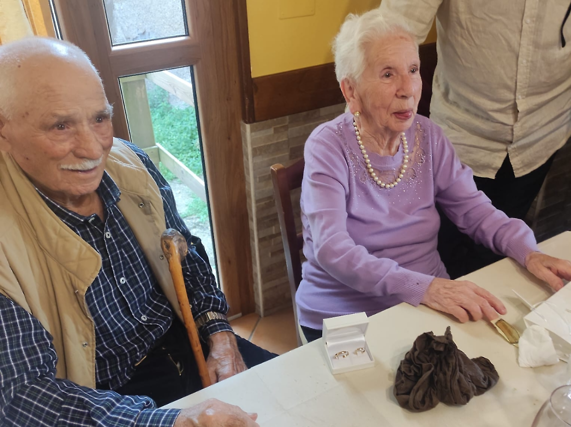 Giulio Perfetti compie 100 anni: festa grande a Tolfa tra famiglia e cavalli maremmani