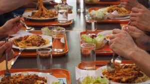 Viterbo – Carne avariata alla Scuola marescialli, il Siulm denuncia: “Gravi criticità igienico-sanitarie”