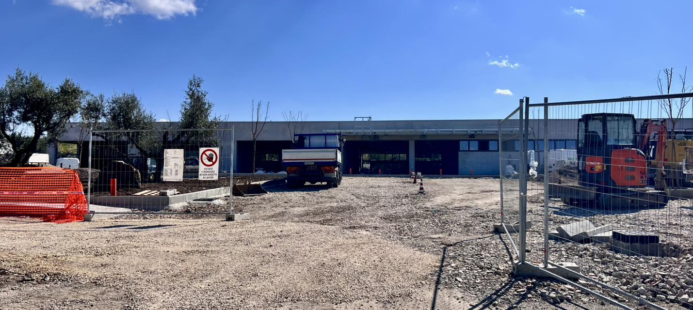 Vitorchiano – Paparano, apre a maggio la nuova area commerciale: supermercato, servizi e spazi di aggregazione per il quartiere