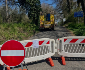 Montefiascone – Via al rifacimento di via Purgatoria, De Santis: “Nuovo manto stradale e accesso decoroso al nostro lungolago”