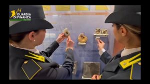 Palermo, sequestrati 17 reperti fossili risalenti a 50 milioni di anni fa