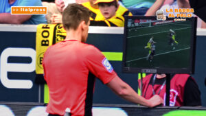 La Barba al Palo – Avviso ai calciofili, guai a fidarsi dei moralisti anti-Var