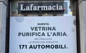 Vetrine come purificatori d’aria, il bilancio del progetto di Hippocrates Holding