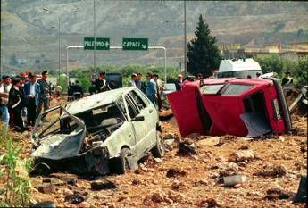 Stragi ’92, Procura Caltanissetta chiede archiviazione filone inchiesta su mafia e appalti