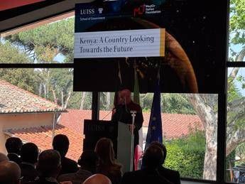 Africa, Minniti: “Sua stabilità cruciale per Italia e Europa, Kenya partner strategico”