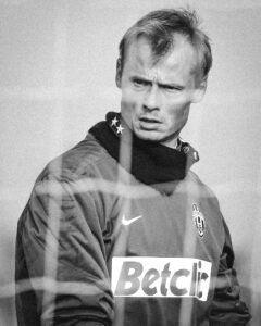 Calcio: morto in incidente in Austria l’ex portiere Juve Alexander Manninger
