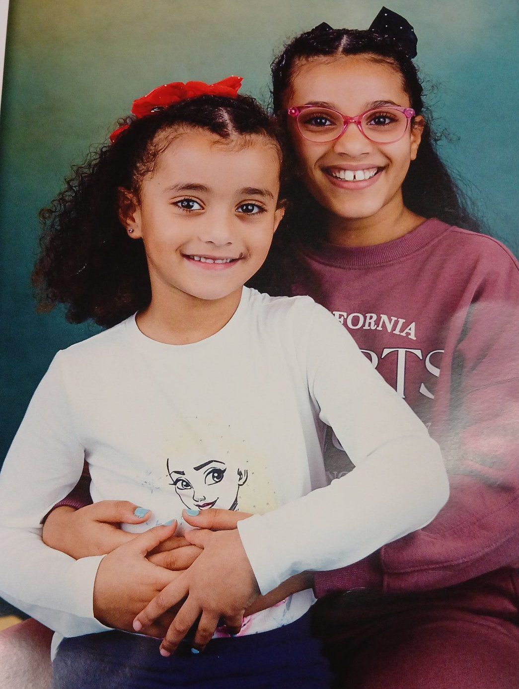 Allarme per Cristina ed Angela Tantillo, due sorelline di 9 e 11 anni scomparse da Ostia all’uscita da scuola