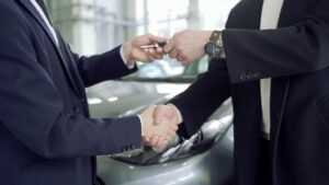 Primo trimestre positivo per il mercato dell’auto, ibride protagoniste