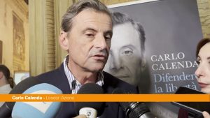 Calenda “Vedere cacciare le bandiere dell’Ucraina mi mette grande tristezza”