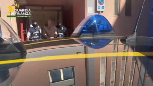 Traffico di droga con base tra Caltanissetta e Napoli, due arresti