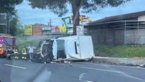 Roma – Tragedia sul GRA: uomo travolto e ucciso, due feriti gravi