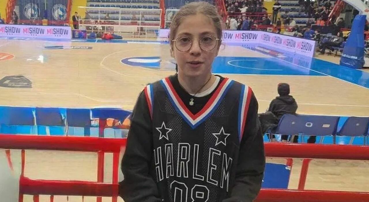 Addio a Sofia, uccisa da un’allergia a 15 anni. Il dolore del padre: “Avevo avvisato, troppa superficialità”