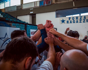 Pallacanestro – WeCOM-Ortoetruria il 3 maggio al PalaMalè per l’inizio dei playoff